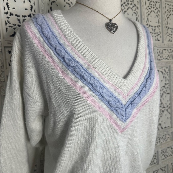 Vintage Pastel Pink & Purple V Neck Cable Knit Chunky Retro Sweater Sz Medium - Picture 2 of 7